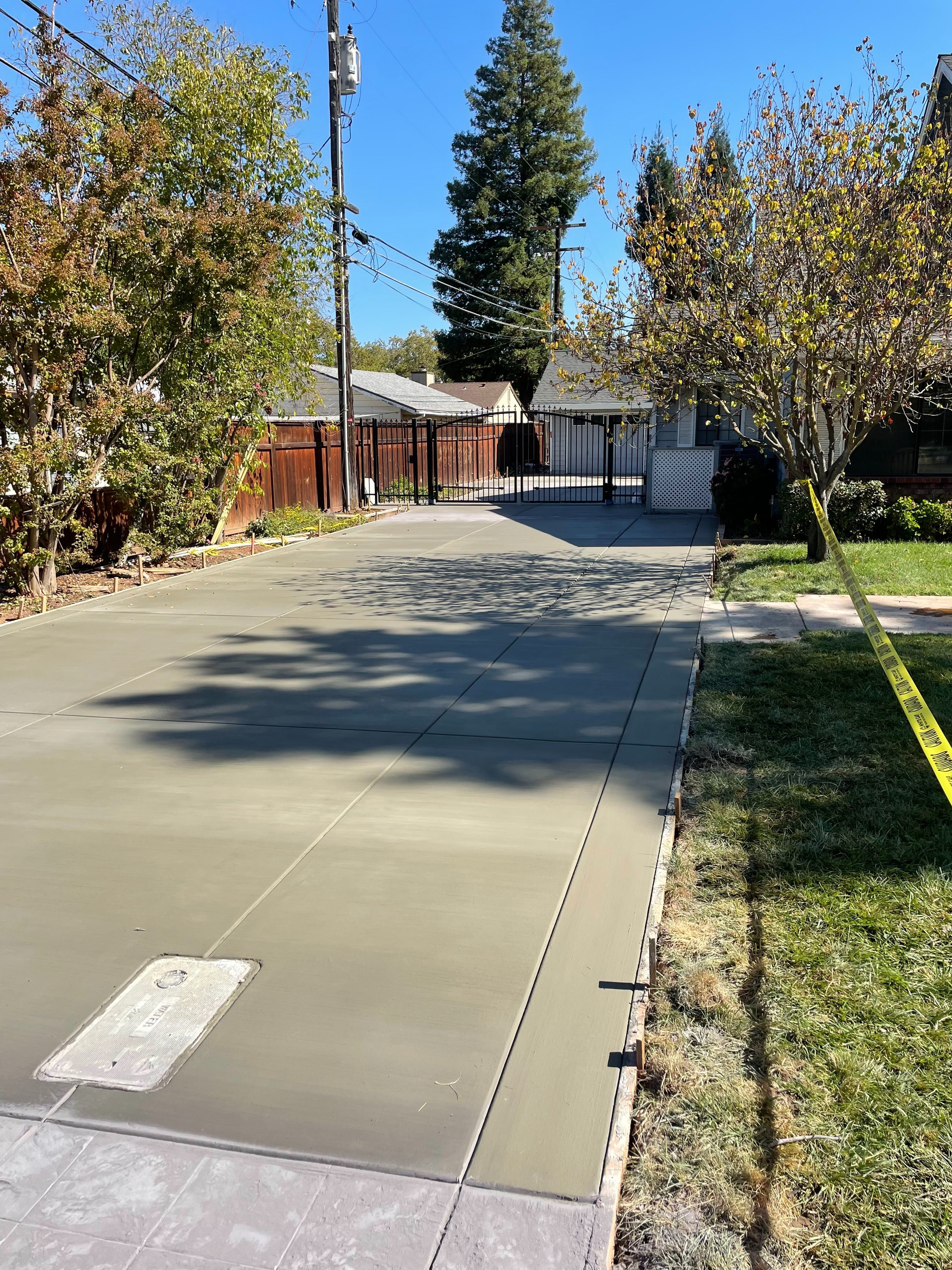 New concrete driveway poured in Sacramento, CA
